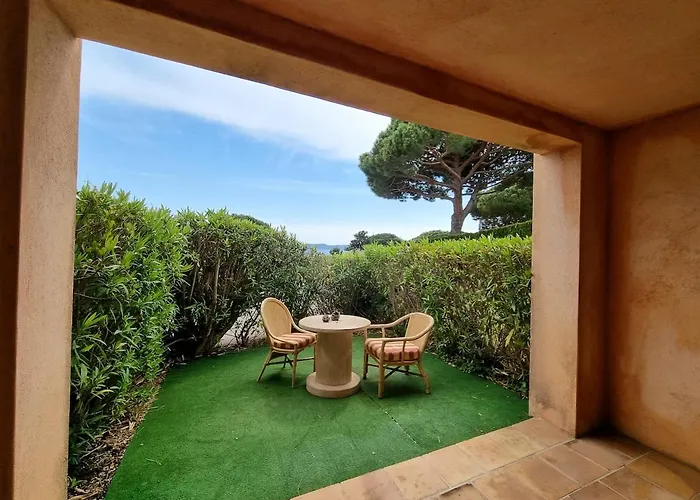 Dom wakacyjny Le Jardin Du Poete Yourhosthelper