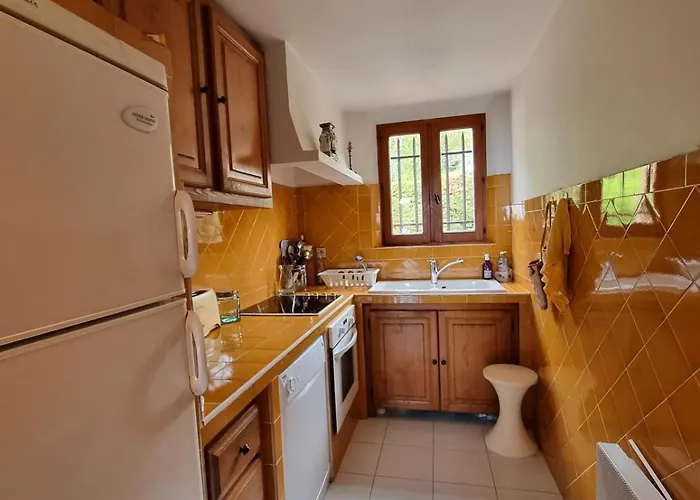 Le Jardin Du Poete Yourhosthelper * Sainte-Maxime